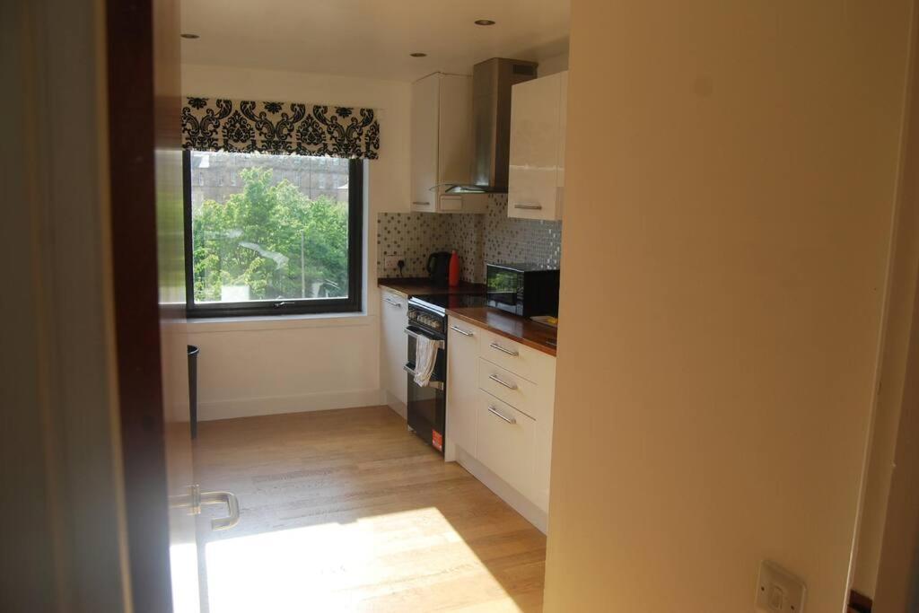 Central Two Bed Flat Close To Arthur'S Seat And University Edinburg Exteriör bild